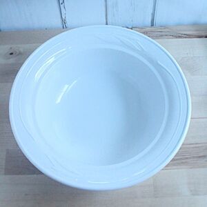 Vintage Corningware Casual Elegance White Serving Bowl with Leaves